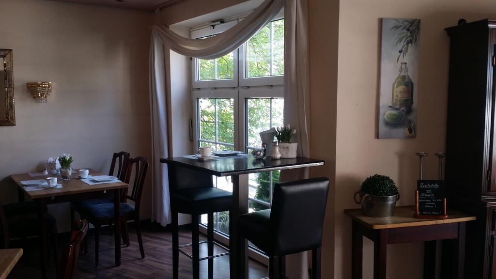 Hotel Am Stadion Duisbourg Extérieur photo