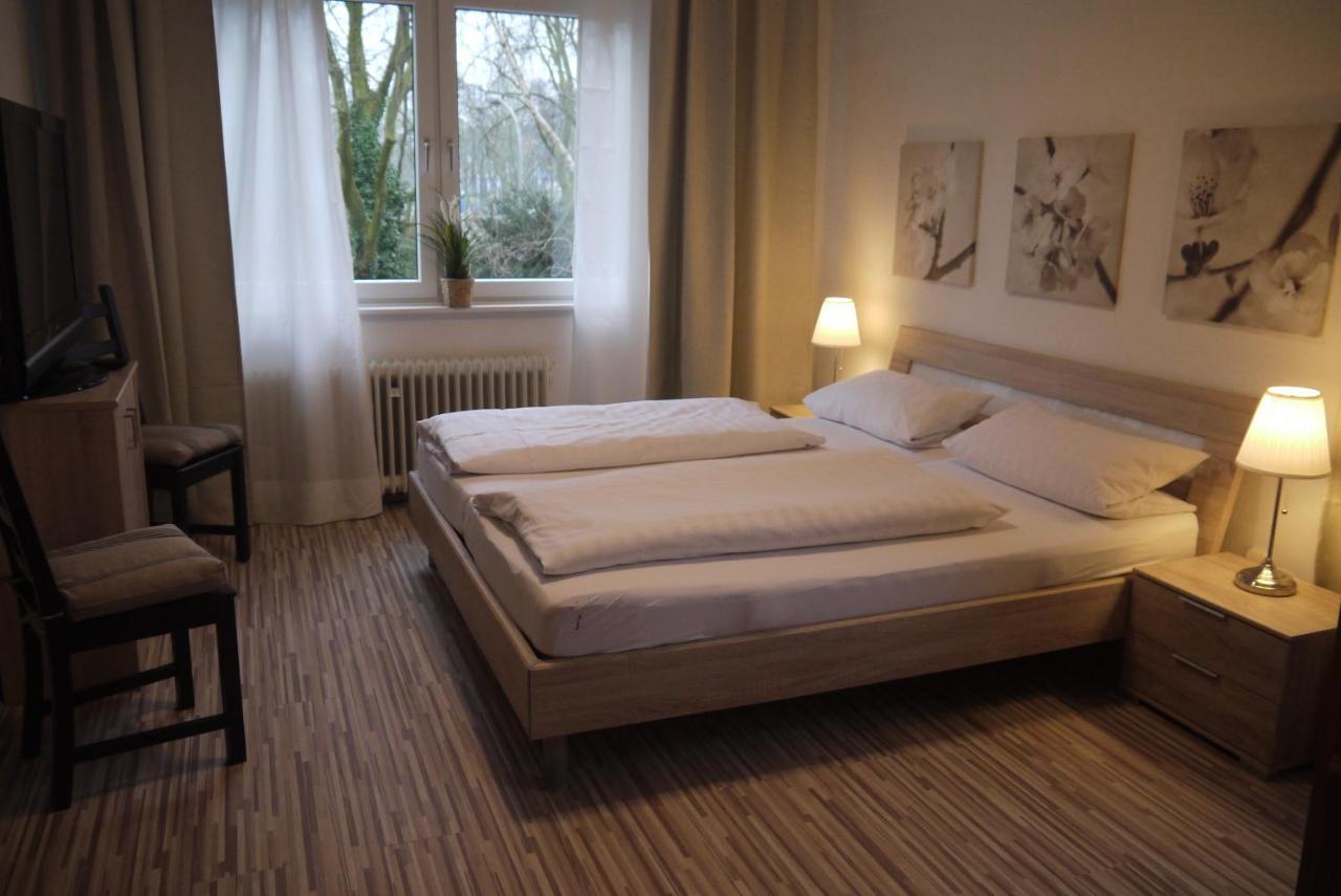 Hotel Am Stadion Duisbourg Extérieur photo